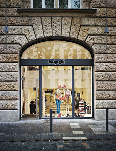 chloe taschen frankfurt|Geschäfte für Chloé in Frankfurt am Main .